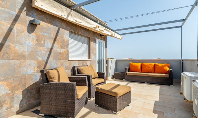 Resale - Townhouse -
Orihuela Costa - Punta Prima