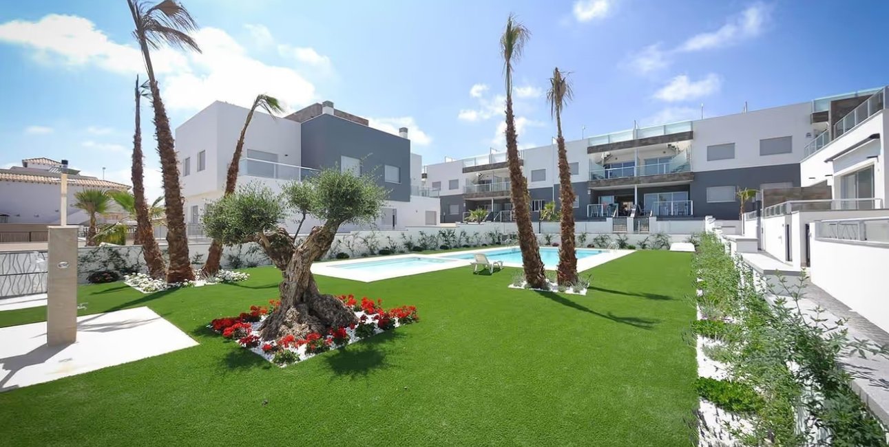 Resale - Townhouse -
Orihuela Costa - Punta Prima