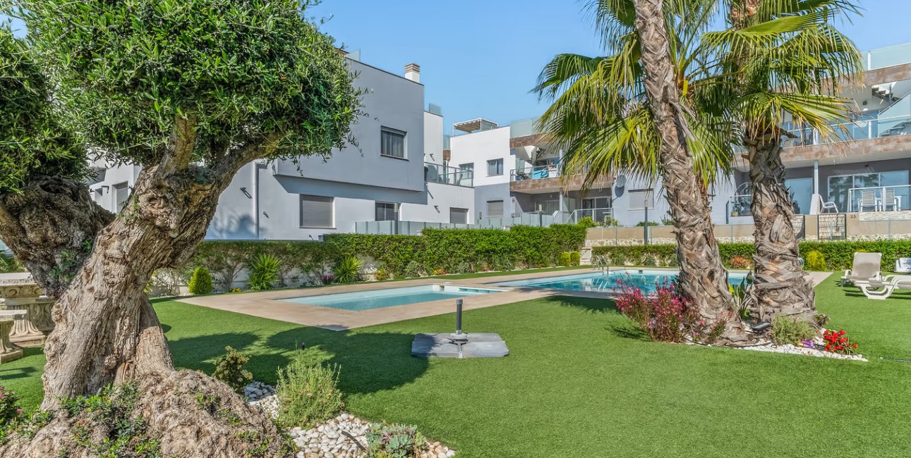 Resale - Townhouse -
Orihuela Costa - Punta Prima