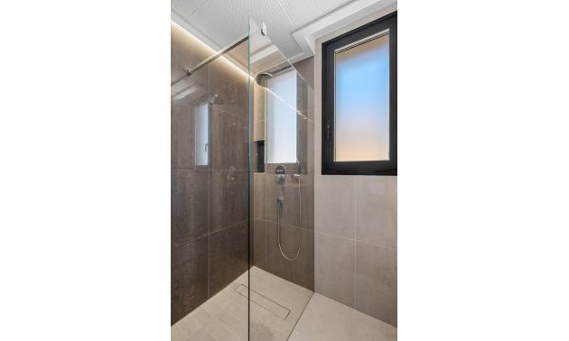 Resale - Villa -
Guardamar del Segura - Los Secanos