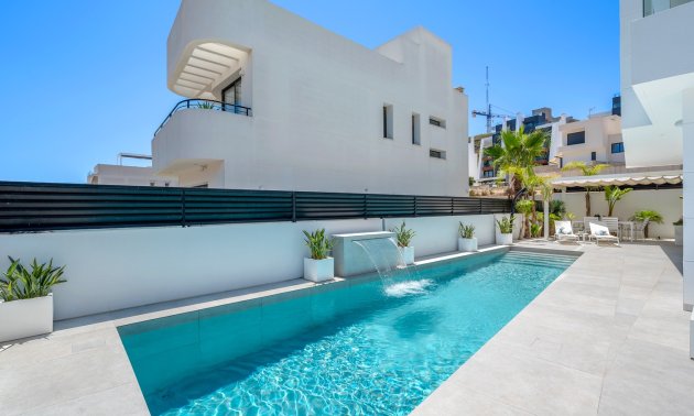 Resale - Villa -
Guardamar del Segura - Los Secanos