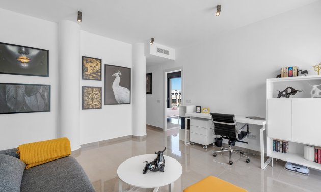 Resale - Villa -
Guardamar del Segura - Los Secanos