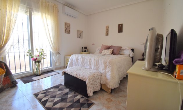 Rynek wtórny - Dom Szeregowy -
Orihuela Costa - Playa Flamenca