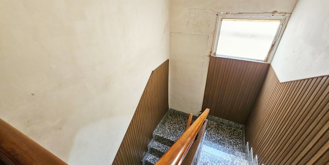 Resale - Building (Mixed-Use) -
Torrevieja - Torrevieja - Centre