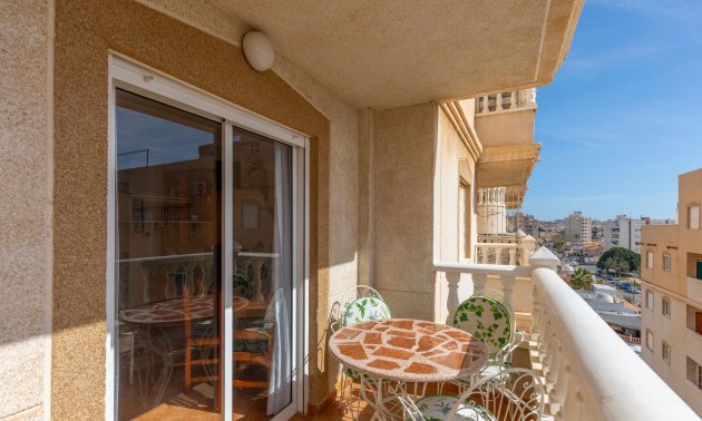 Rynek wtórny - Mieszkanie  -
Torrevieja - Nueva Torrevieja
