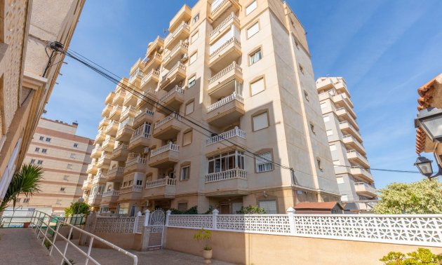 Rynek wtórny - Mieszkanie  -
Torrevieja - Nueva Torrevieja