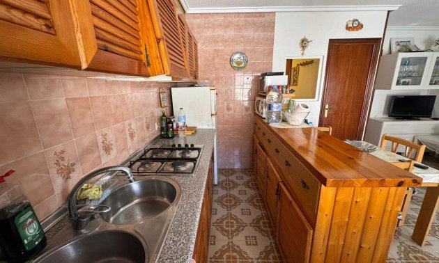 Resale - Bungalow -
Torrevieja - Playa de los Naufragos