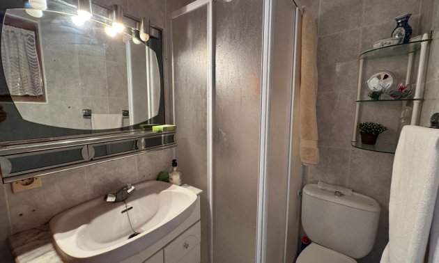Resale - Bungalow -
Torrevieja - Playa de los Naufragos
