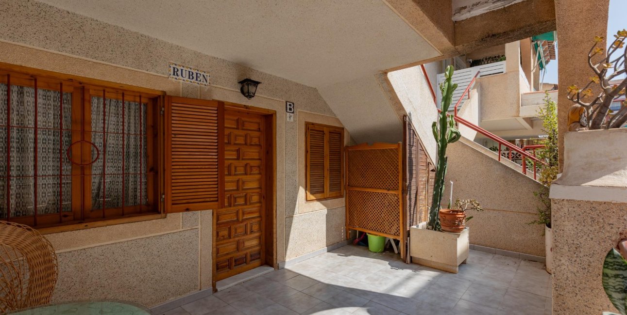 Resale - Apartment / flat -
Torrevieja - Acequion