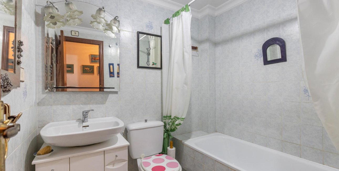 Resale - Apartment / flat -
Torrevieja - Acequion