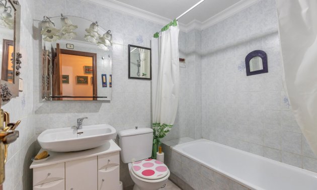 Resale - Apartment / flat -
Torrevieja - Acequion