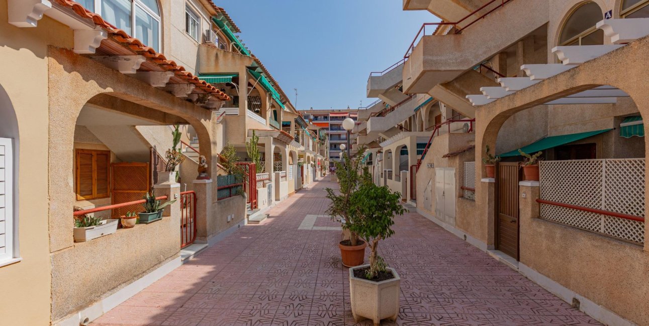 Resale - Apartment / flat -
Torrevieja - Acequion