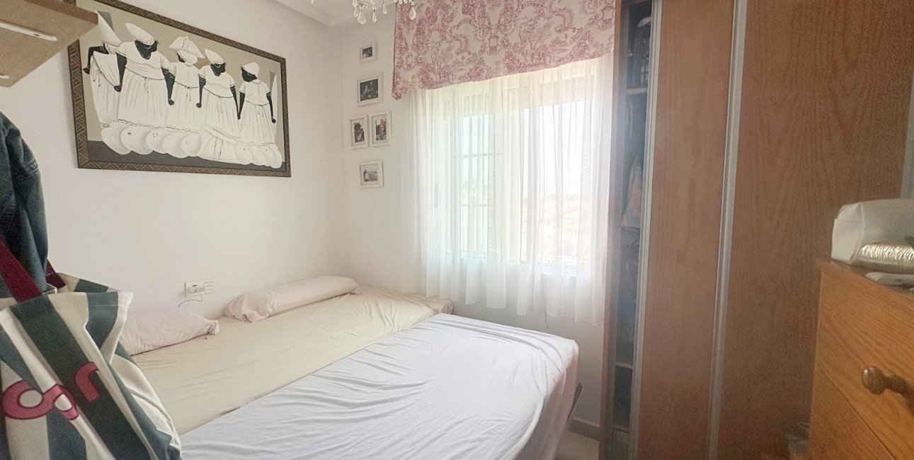Rynek wtórny - Bungalowy -
Torrevieja - Aguas Nuevas