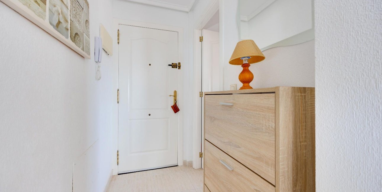 Reventa - Apartamento / piso -
Torrevieja - Nueva Torrevieja