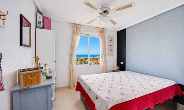 Reventa - Apartamento / piso -
Torrevieja - Nueva Torrevieja