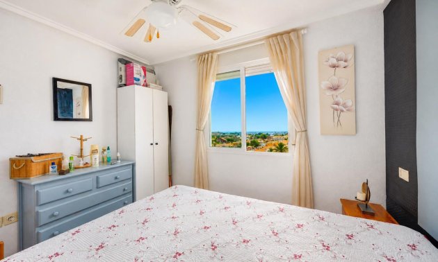Reventa - Apartamento / piso -
Torrevieja - Nueva Torrevieja