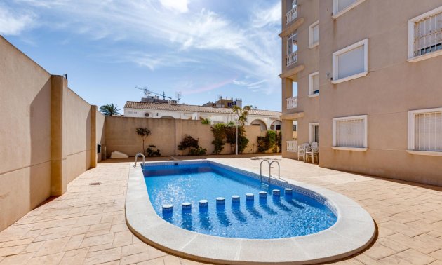 Reventa - Apartamento / piso -
Torrevieja - Nueva Torrevieja
