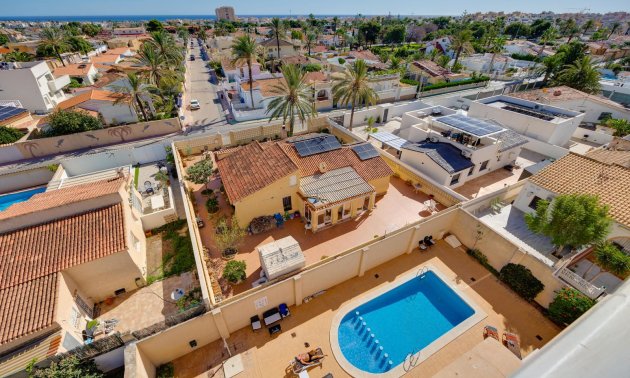 Reventa - Apartamento / piso -
Torrevieja - Nueva Torrevieja
