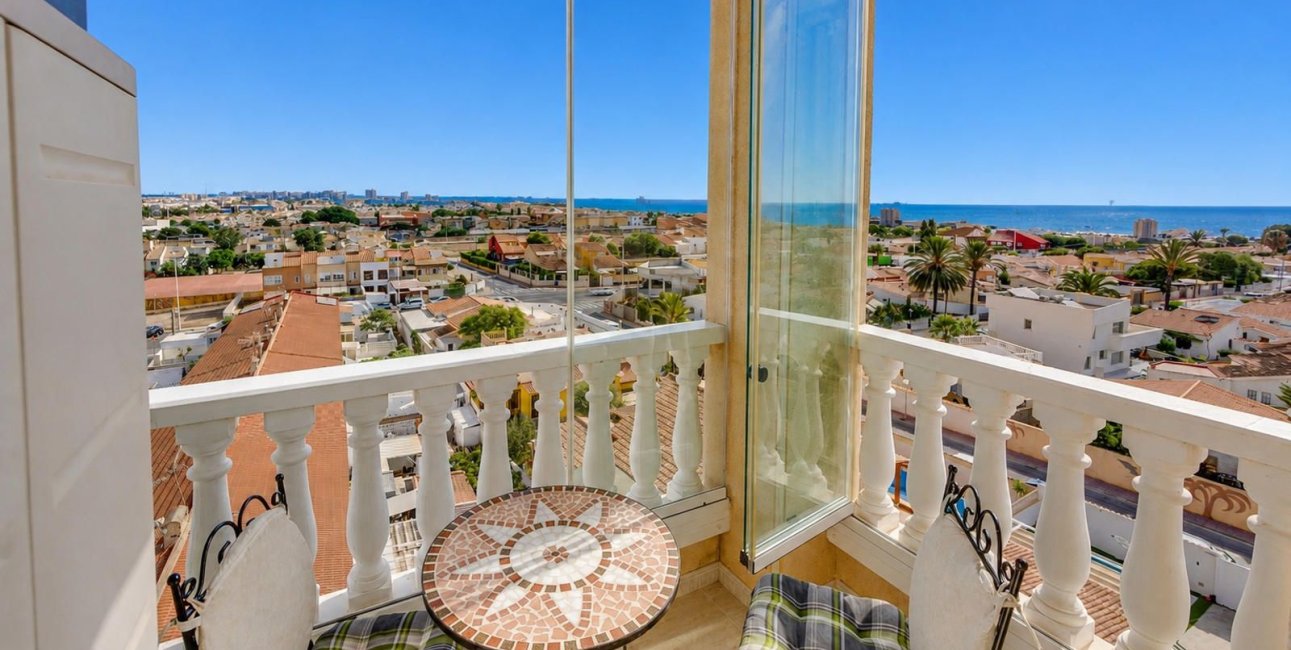 Reventa - Apartamento / piso -
Torrevieja - Nueva Torrevieja