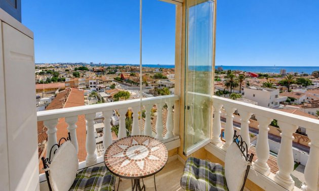 Reventa - Apartamento / piso -
Torrevieja - Nueva Torrevieja