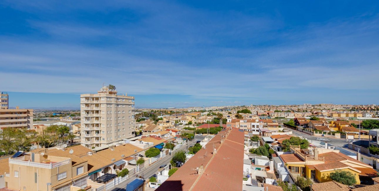 Reventa - Apartamento / piso -
Torrevieja - Nueva Torrevieja