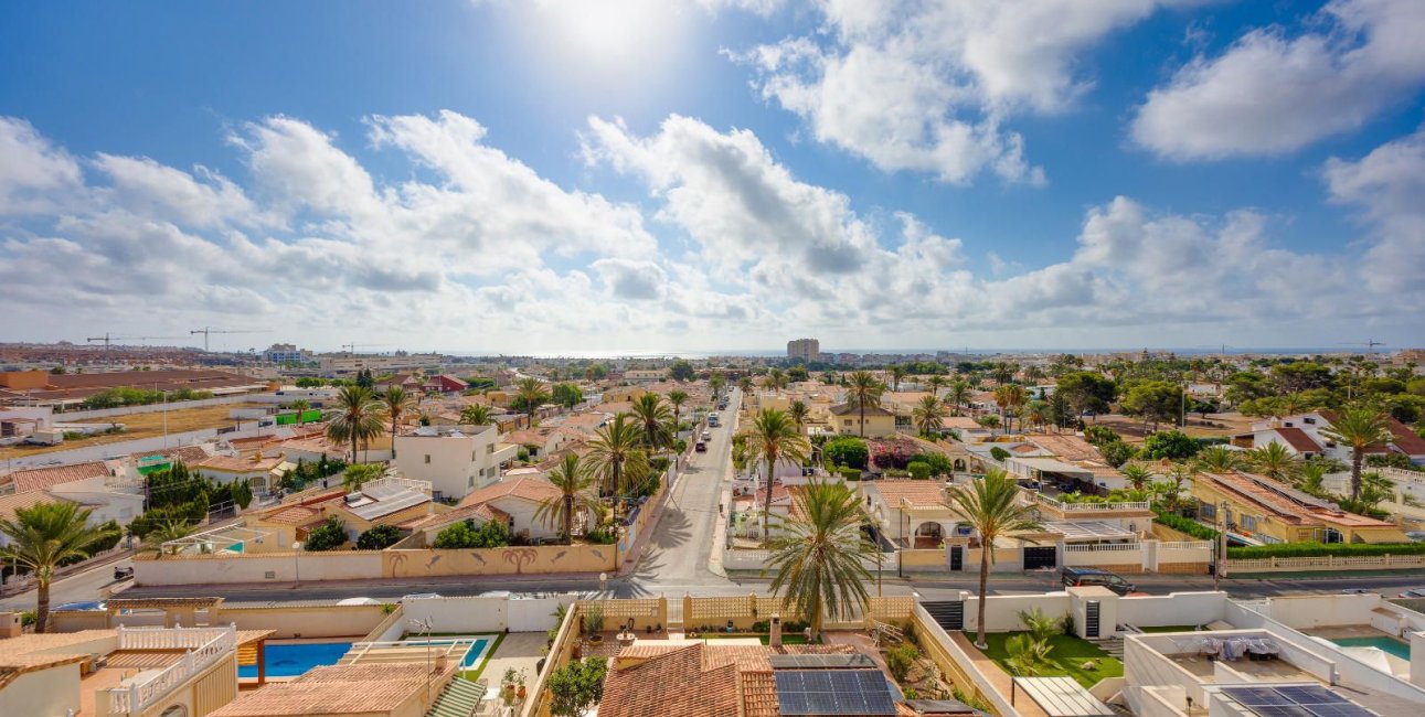 Reventa - Apartamento / piso -
Torrevieja - Nueva Torrevieja