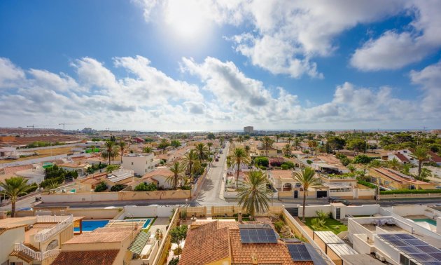 Reventa - Apartamento / piso -
Torrevieja - Nueva Torrevieja