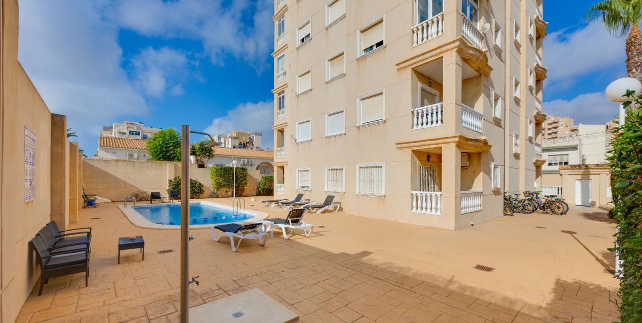 Reventa - Apartamento / piso -
Torrevieja - Nueva Torrevieja