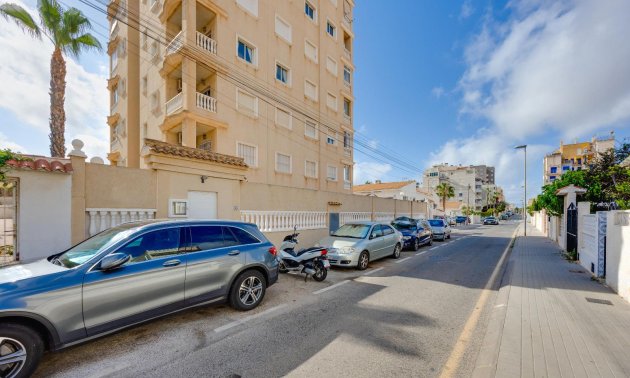 Reventa - Apartamento / piso -
Torrevieja - Nueva Torrevieja