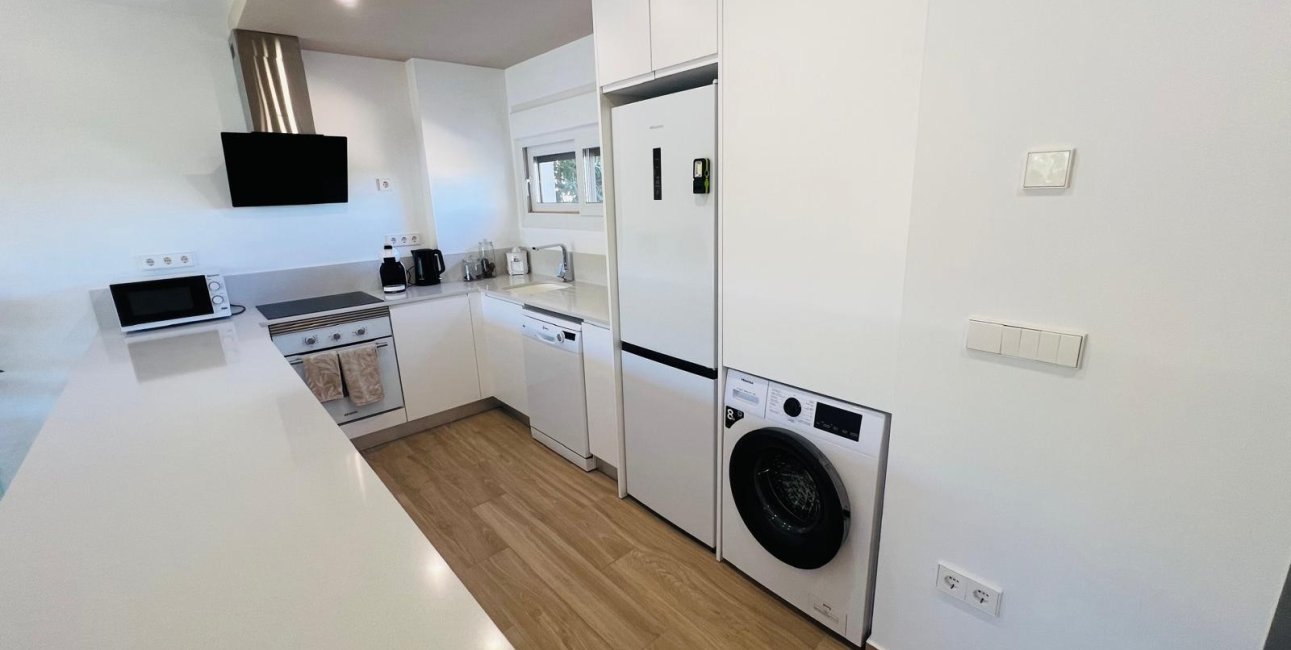Resale - Apartment / flat -
Los Montesinos - Entre Naranjos / Vistabella Golf