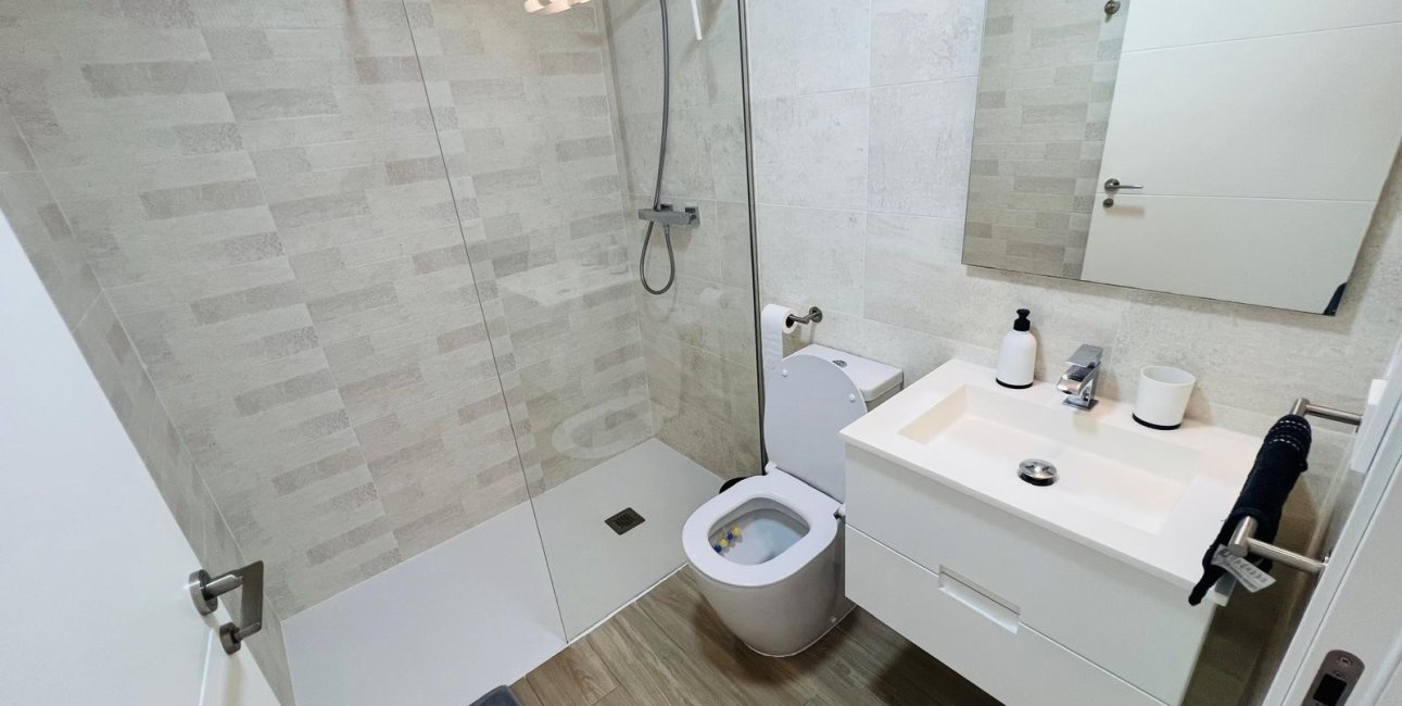 Resale - Apartment / flat -
Los Montesinos - Entre Naranjos / Vistabella Golf