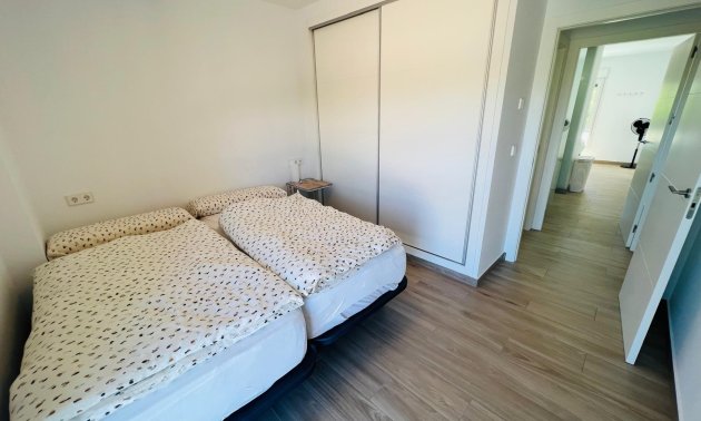 Resale - Apartment / flat -
Los Montesinos - Entre Naranjos / Vistabella Golf