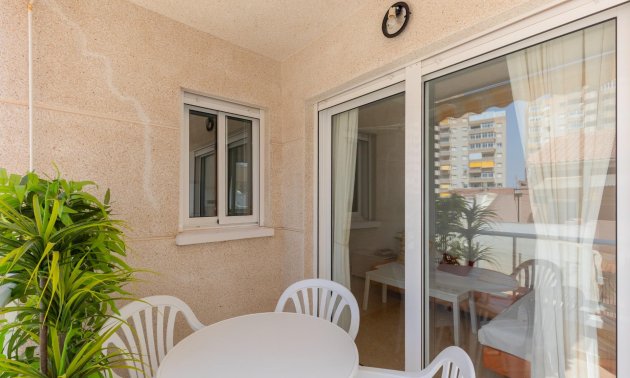 Resale - Apartment / flat -
Torrevieja - Nueva Torrevieja