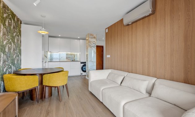 Resale - Apartment / flat -
Torrevieja - Rocio del Mar