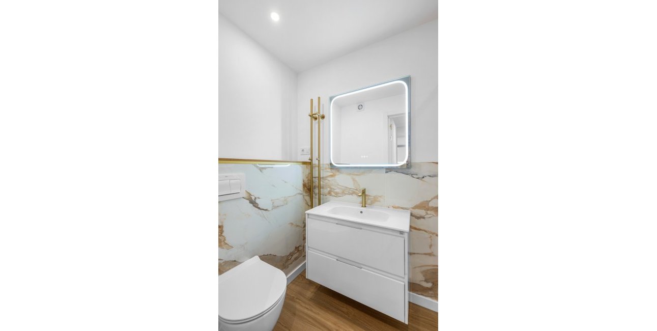 Resale - Apartment / flat -
Torrevieja - Rocio del Mar
