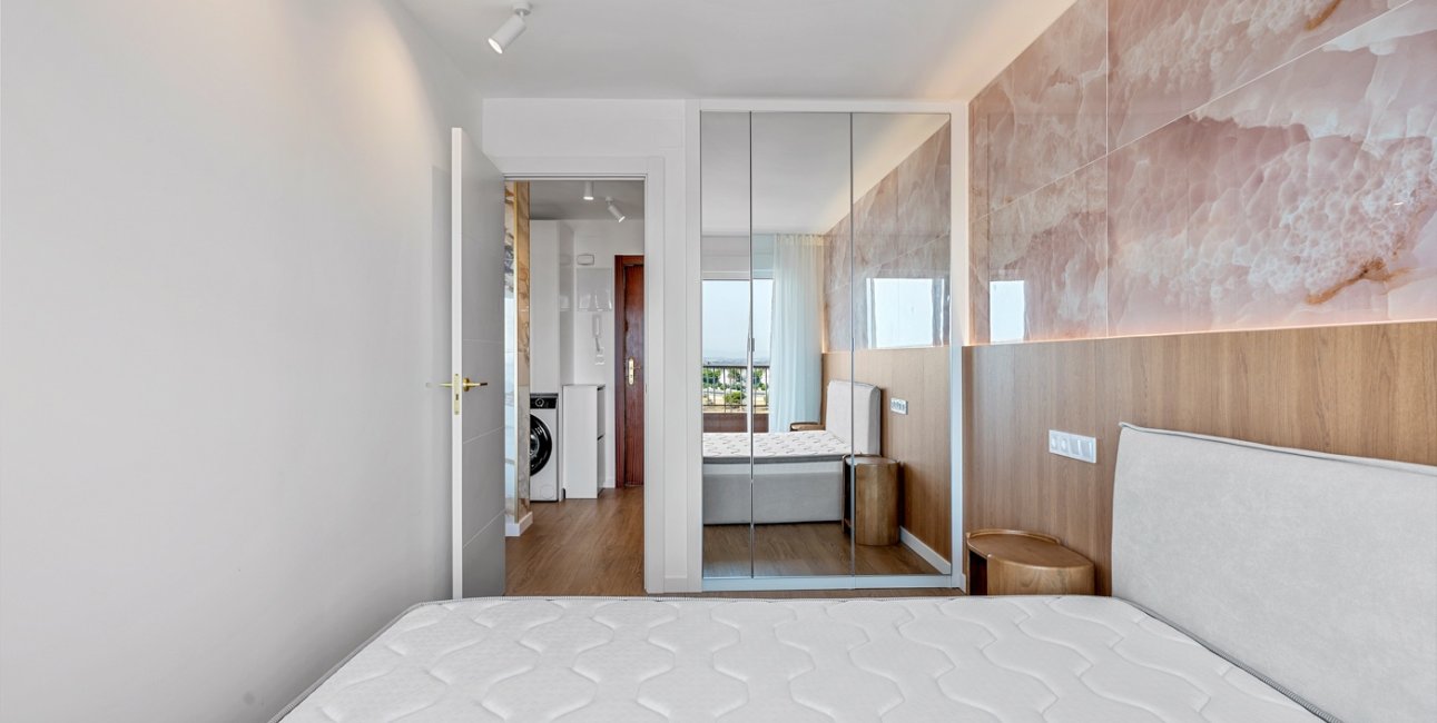Resale - Apartment / flat -
Torrevieja - Rocio del Mar