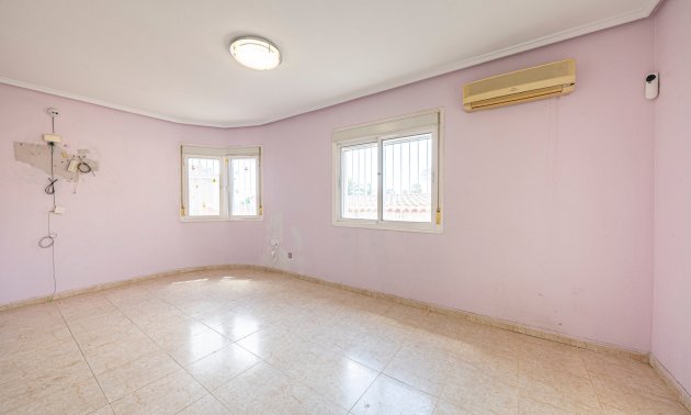 Resale - Villa -
Ciudad Quesada - La Fiesta