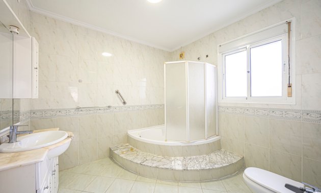 Resale - Villa -
Ciudad Quesada - La Fiesta