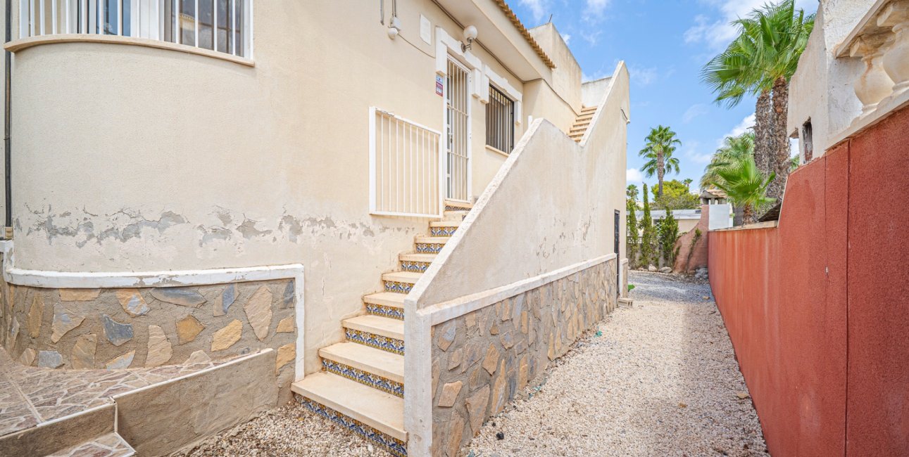 Resale - Villa -
Ciudad Quesada - La Fiesta
