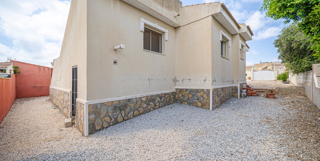 Resale - Villa -
Ciudad Quesada - La Fiesta