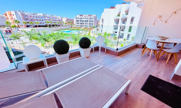 Rynek wtórny - Mieszkanie  -
Orihuela Costa - Villamartin