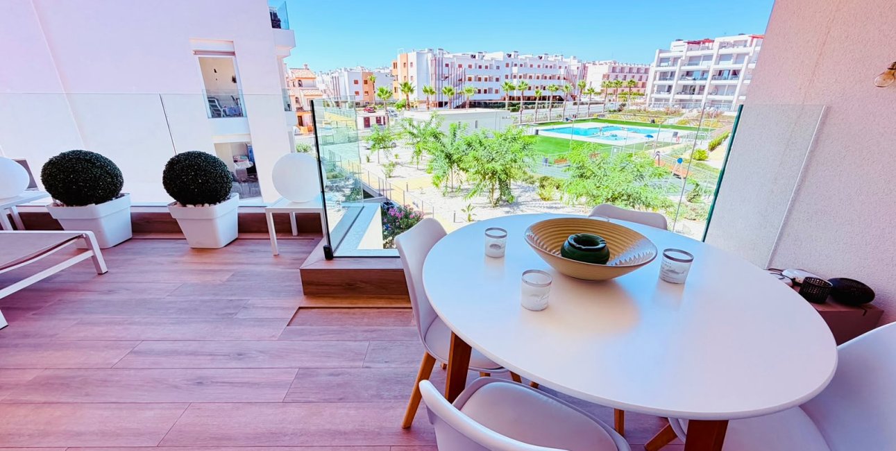 Rynek wtórny - Mieszkanie  -
Orihuela Costa - Villamartin