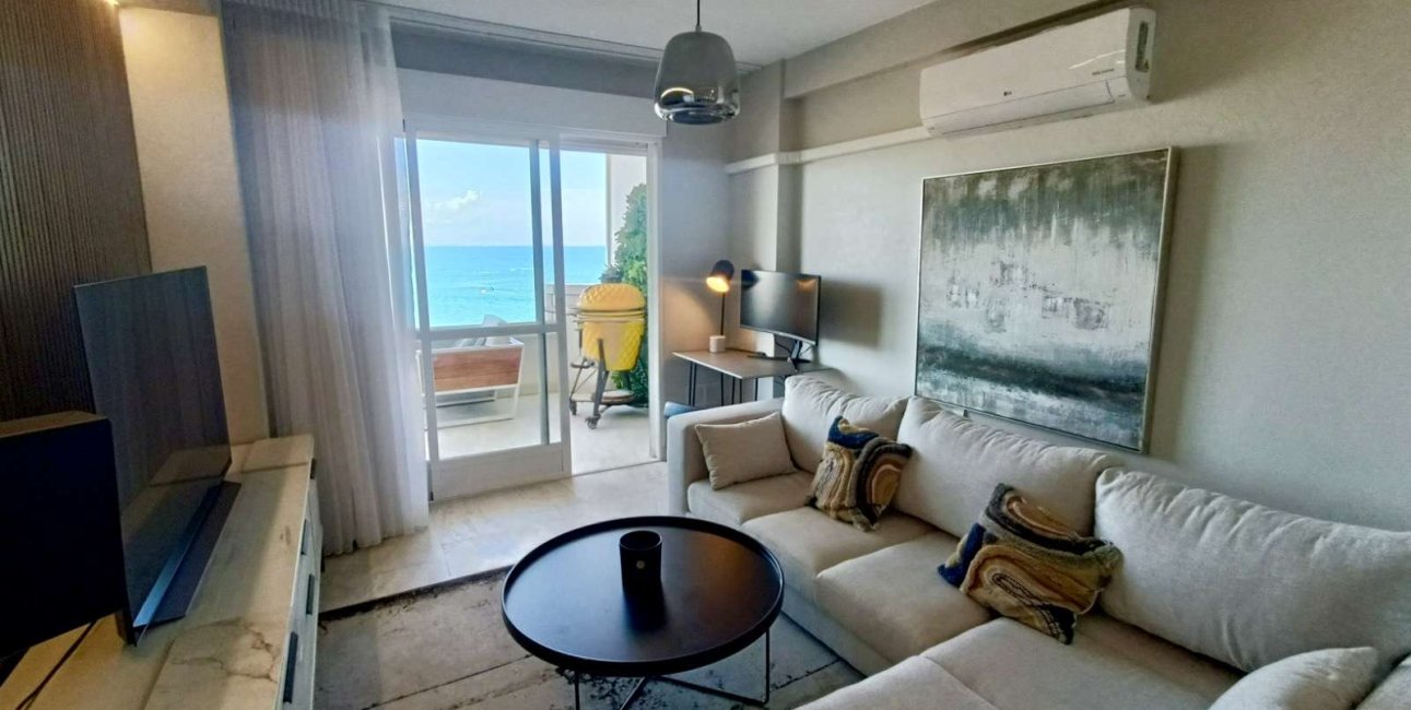 Resale - Apartment / flat -
Torrevieja - Cabo Cervera