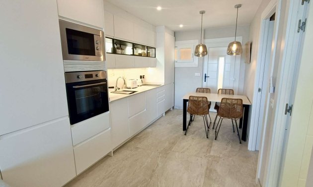 Resale - Apartment / flat -
Torrevieja - Cabo Cervera