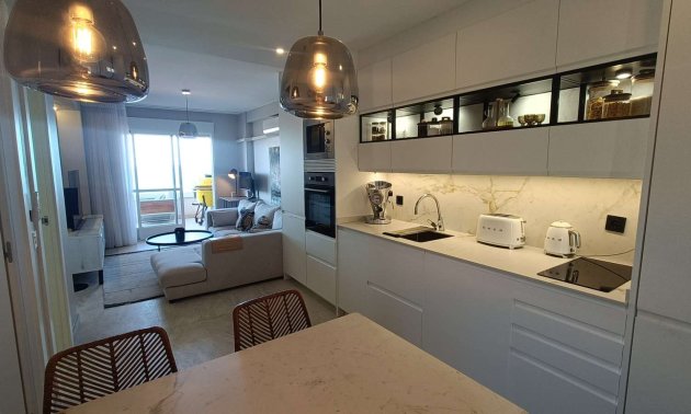 Resale - Apartment / flat -
Torrevieja - Cabo Cervera