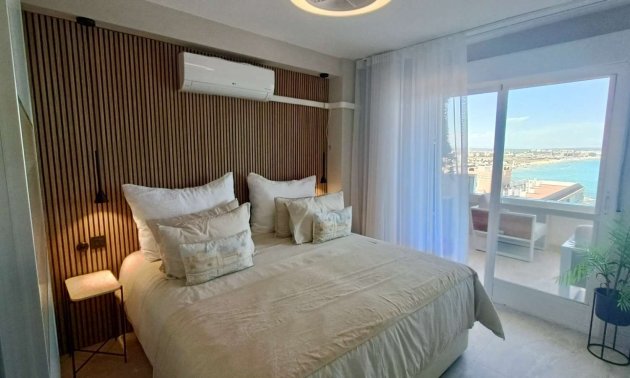 Resale - Apartment / flat -
Torrevieja - Cabo Cervera