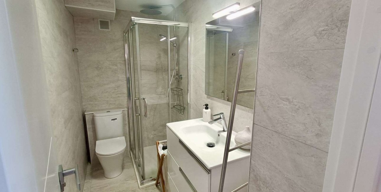 Resale - Apartment / flat -
Torrevieja - Cabo Cervera