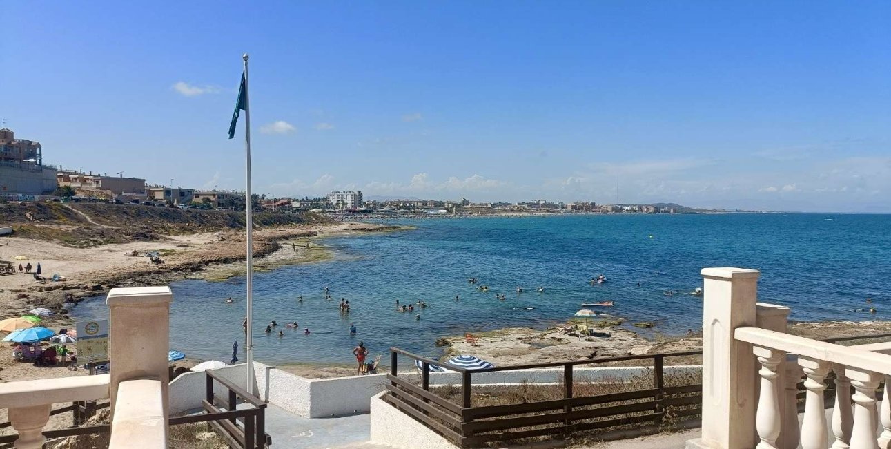 Resale - Apartment / flat -
Torrevieja - Cabo Cervera
