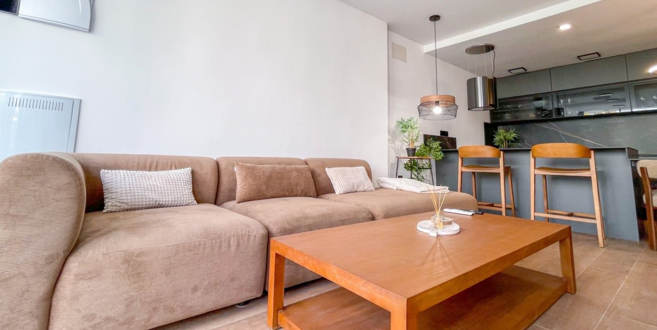 Resale - Townhouse -
Torrevieja - Aguas Nuevas