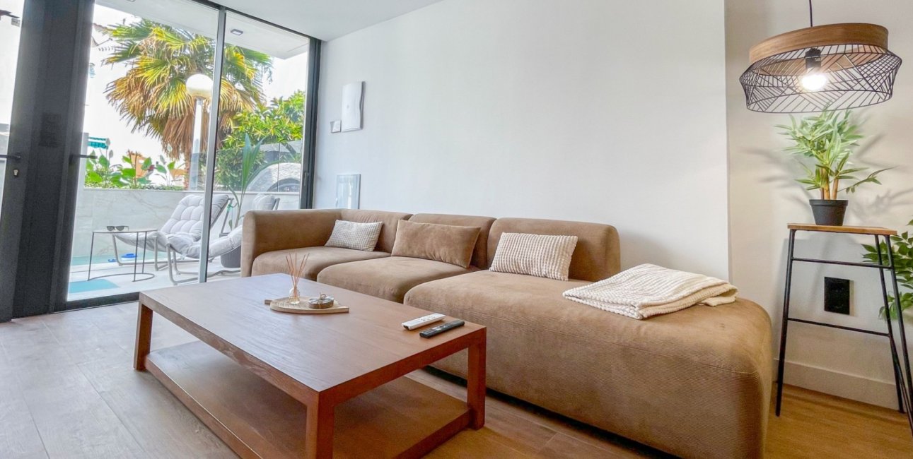 Resale - Townhouse -
Torrevieja - Aguas Nuevas